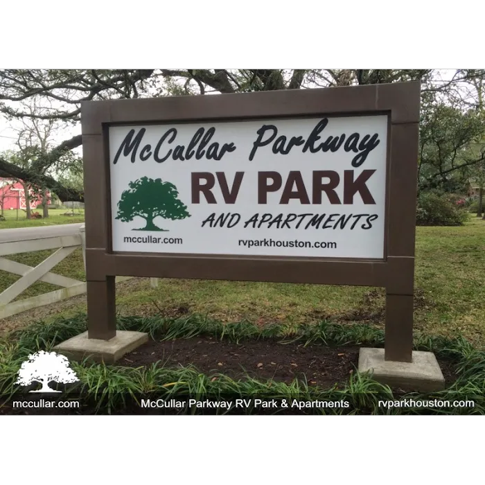 McCullar Parkway RV Park 9