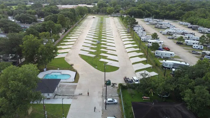 Jackie's Place RV Resort 3