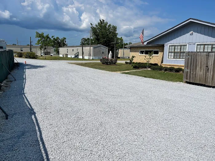 Azalea Bay RV Park 1