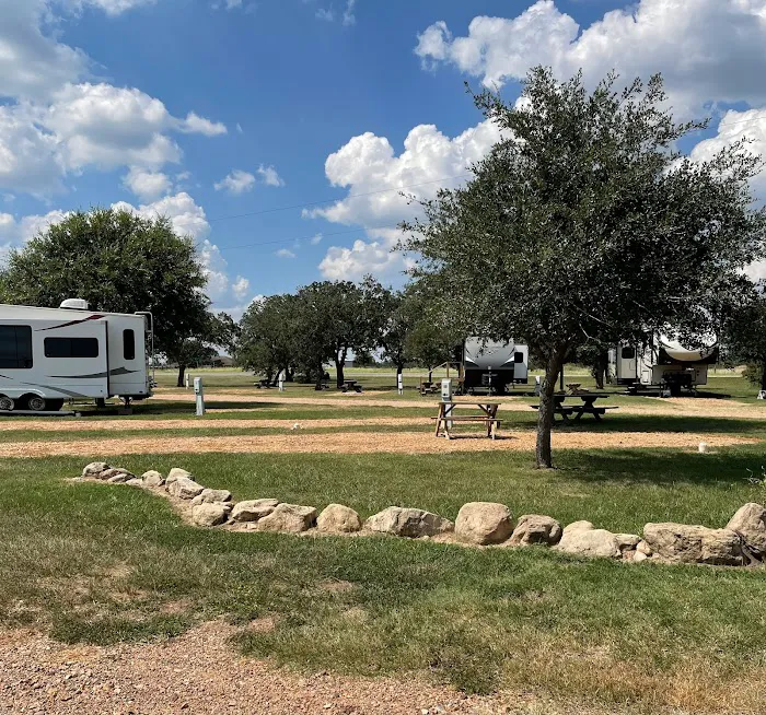 Hub City RV 3
