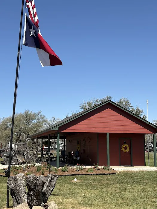 Shade Tree RV Park 7