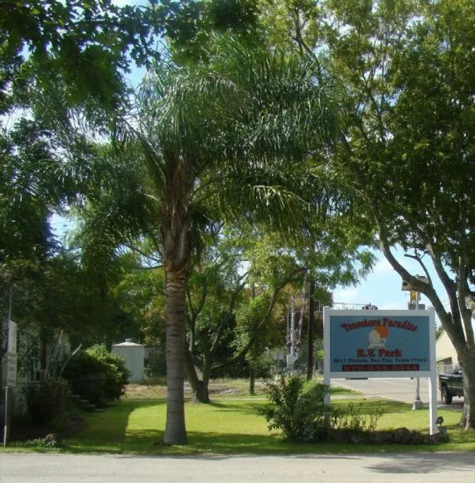 Travelers Paradise RV Park 2