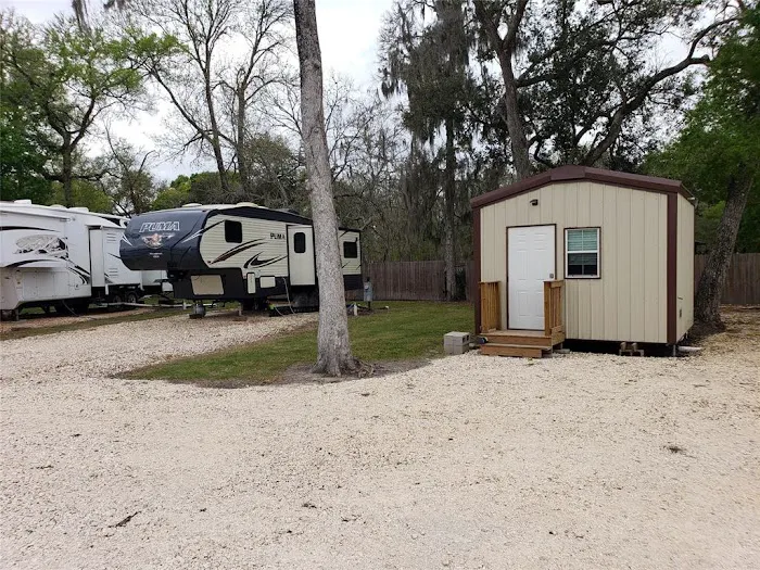 Bernard Oaks RV Park 3
