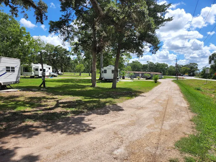Bronco Bend RV Park 4