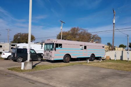 Bay City Holiday RV Park