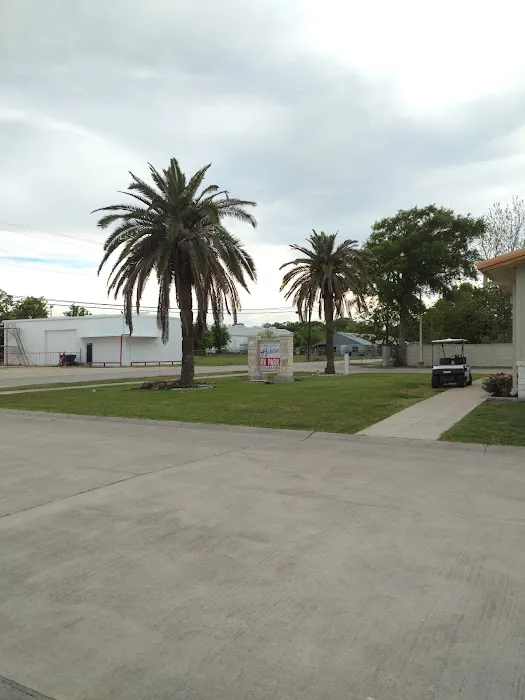 Bay City Holiday RV Park 4