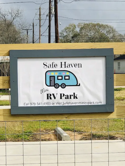 Safe Haven Mini RV Park - Markham, TX 2