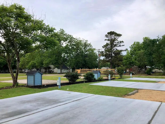 Safe Haven Mini RV Park - Markham, TX 5