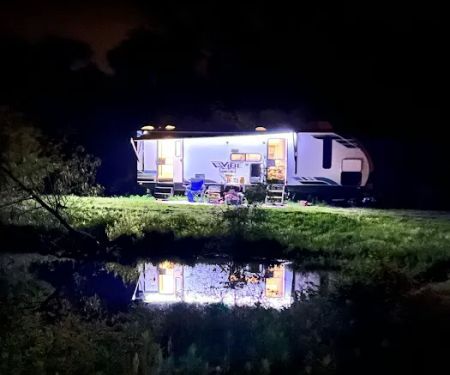 Enchanted Oaks Campground
