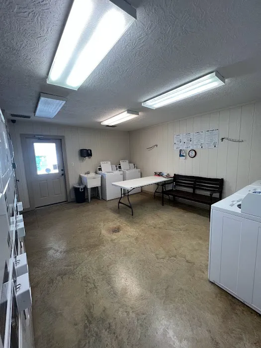 Patriot RV Park - Gonzales 10