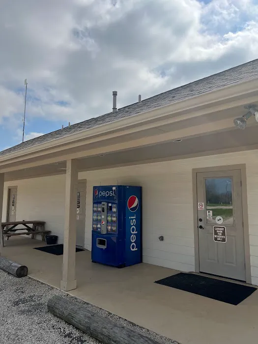 Patriot RV Park - Gonzales 9
