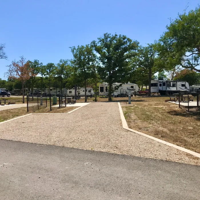 Great Escapes RV Park Austin Oaks 9