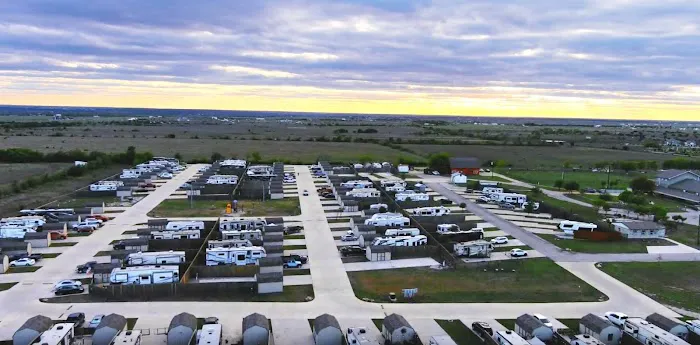 Red Barn Ranch RV Park 8