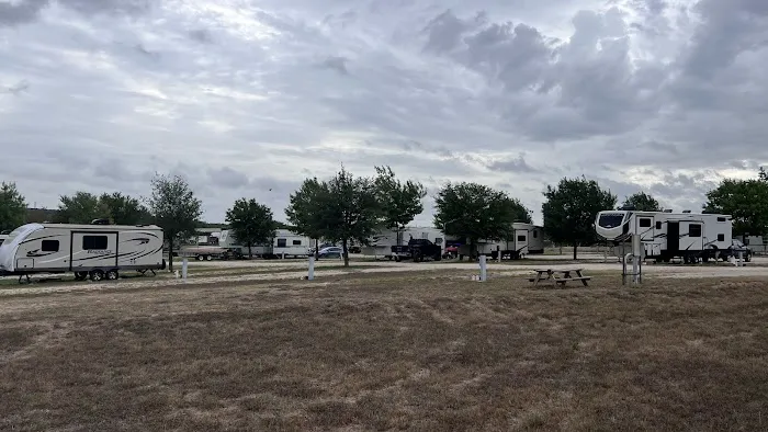 Paluxy RV Park 9