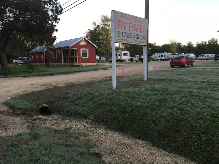 Barnard Street RV Park 3