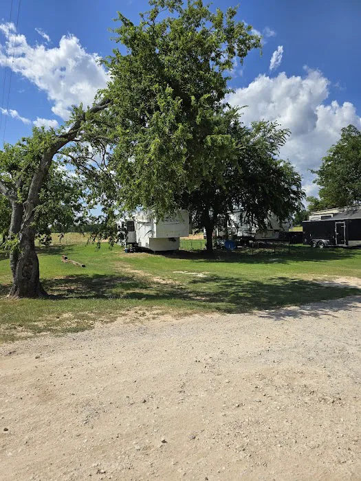RAINBOW VILLAGE IN RAINBOW TEXAS 8