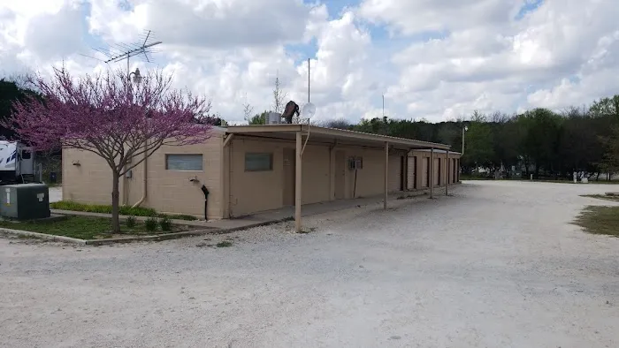 Jurassic RV Park 4