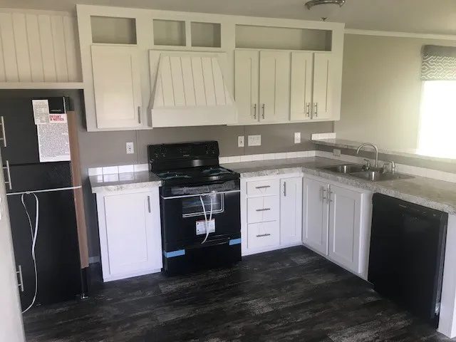 Bayshore RV & Mobile Home Park 9