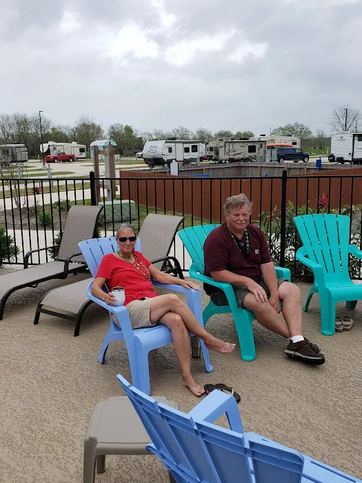 Summer Breeze Kemah RV Resort 4