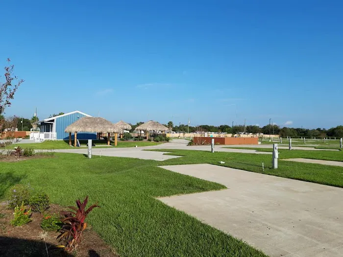 Summer Breeze Kemah RV Resort 9
