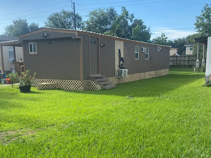Dickinson Village 3