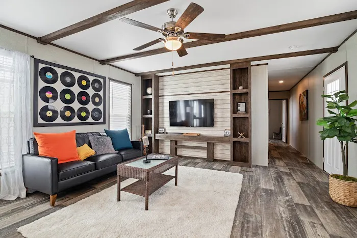 The Landing at Pearland 10