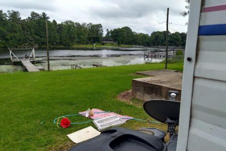 Lake-A-Way Camp Grounds