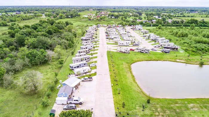 Pearland RV Park 1