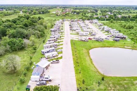 Pearland RV Park