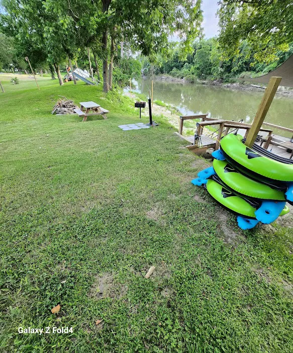 The Guadalupe at Cuero RV Park 8