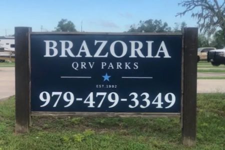 Brazoria RV Park by QRV