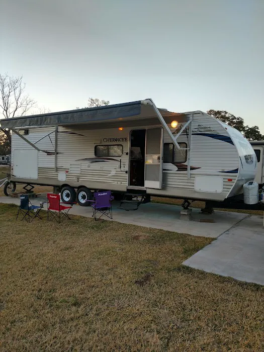 Brazoria RV Park by QRV 3