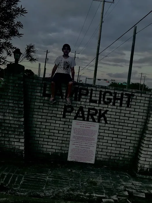 Lamplight parque 8