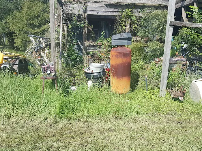 Dee's RV Park 6