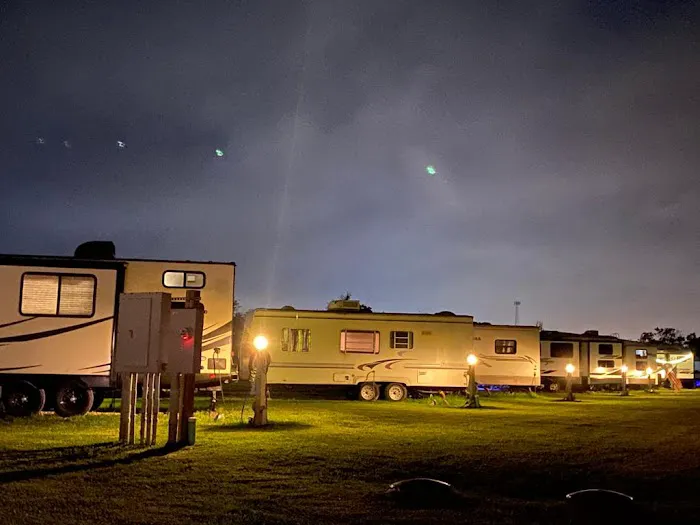 Happy Camp RV Park | RV Parks in Angleton, Texas 1