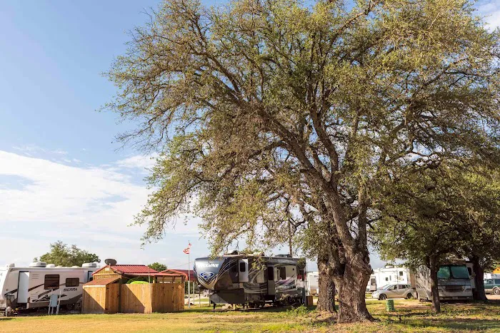 Rising Spirit RV Park Short Term and Long Term 9