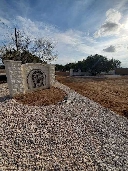 Lucky Horseshoe RV Park 2