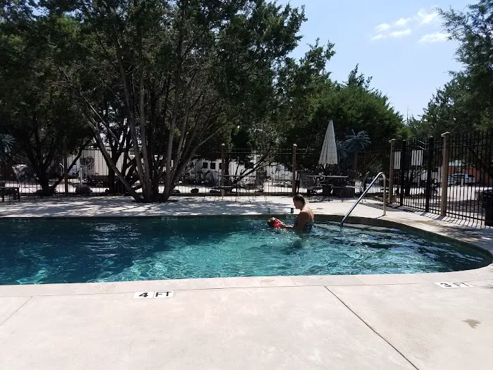 Rio Bonito RV Park and Cabin 2