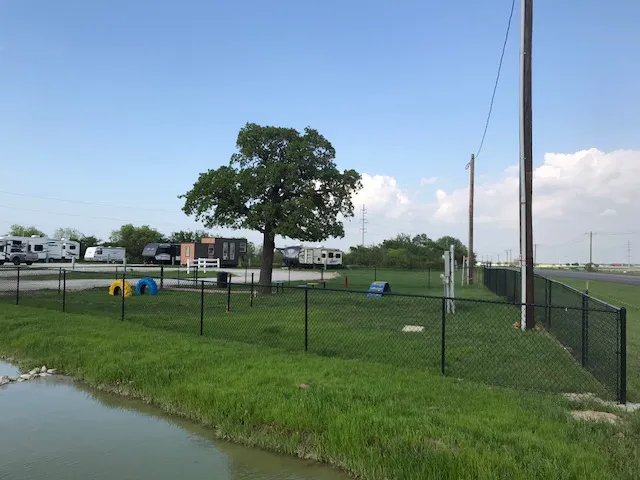 Granbury RV Park 7