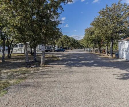 Big Oak Rv Resort Granbury