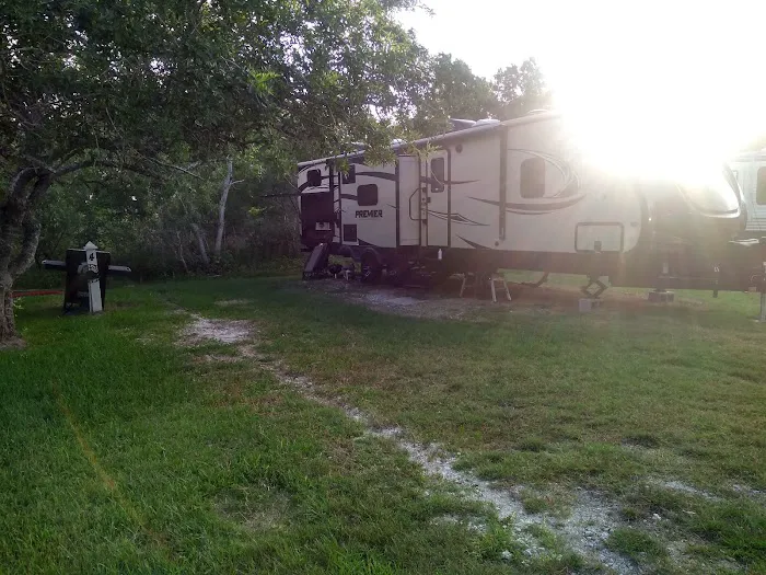 Bay Vista RV Park 7