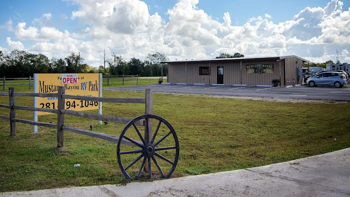 Mustang Bayou RV Park 5