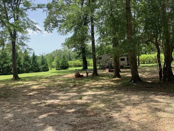 Dabbs Woodland Farm RV Park & Campground 3