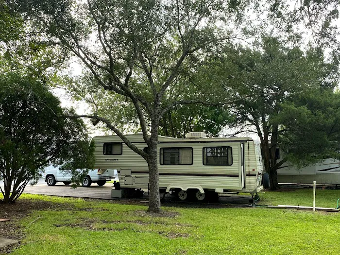 Meadowlark RV Park 10