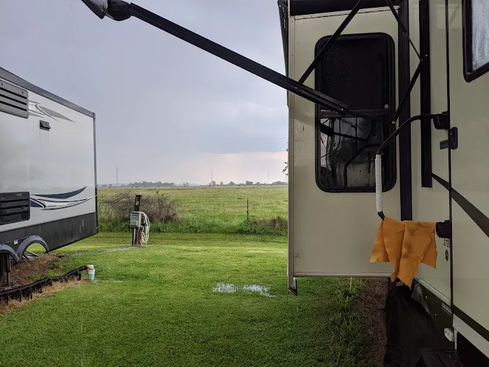 Besos Ranch RV Park 8