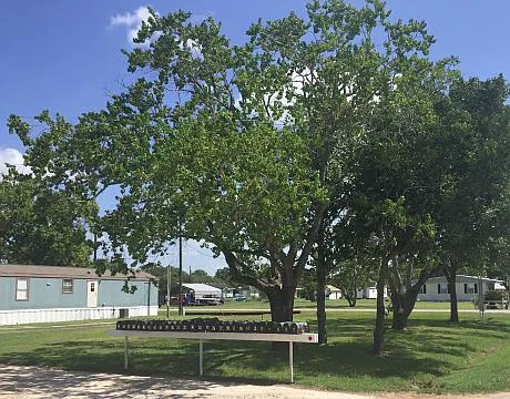 Flag City RV & Mobile Home Village 4