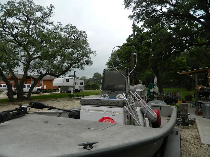 Fivecoats Rv Park 4