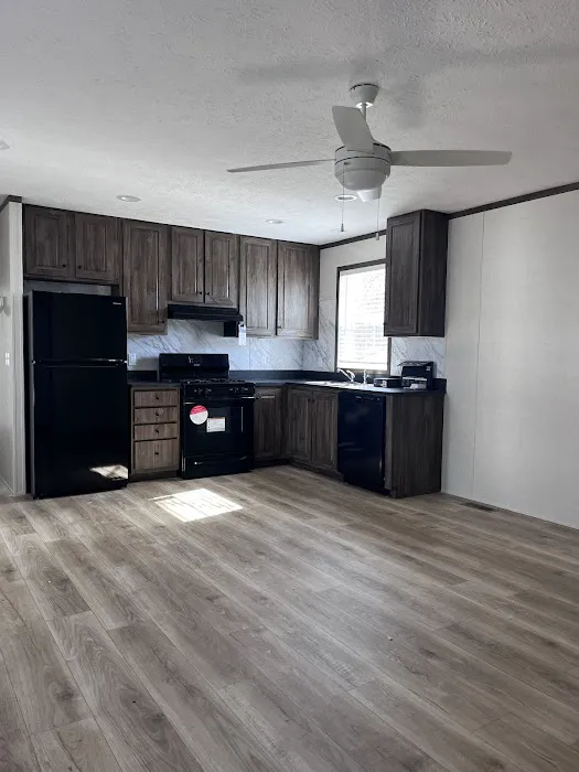 The Beach Mobile Home Community 6