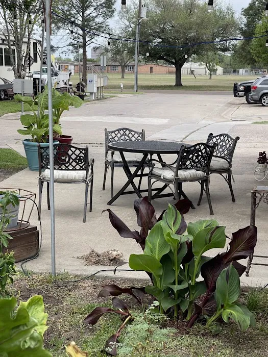 Dad's RV Park 7