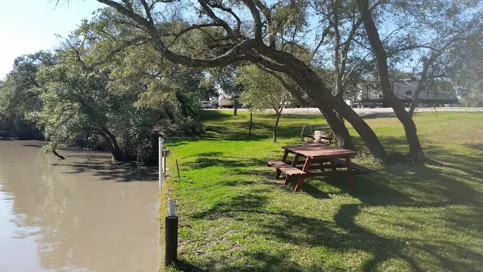 Harv's Paradise RV Oasis on the River 2